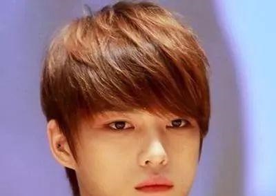 发型|女生眼中丑到爆的男生发型，男生却觉得很帅，实际邋遢又油腻