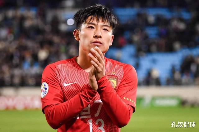 【广州恒大】卡纳瓦罗开启青春模式!多名95后上位,恒大今年三线冲冠有戏