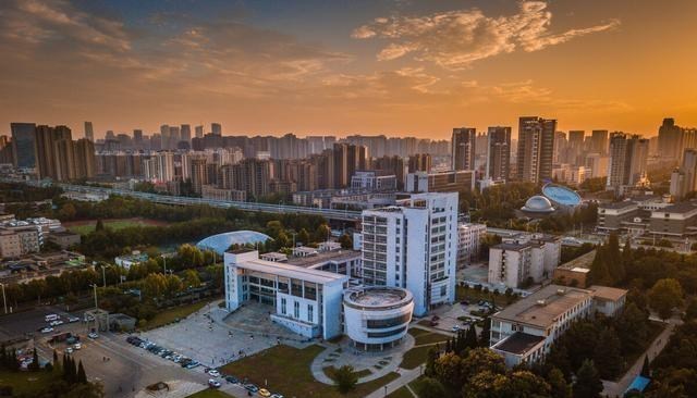 广西大学|这几所211没有B+学科，下次学科评估危险，很多是照顾211