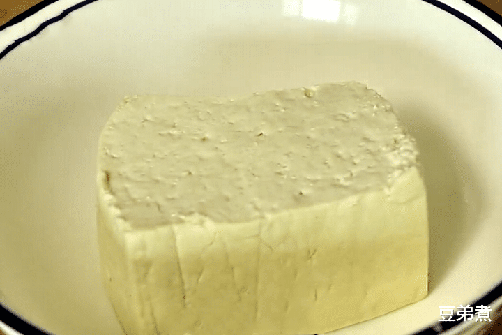 蔬菜汤|三伏天，遇到这菜别放过，维C含量极高，三天两头吃，营养又美味