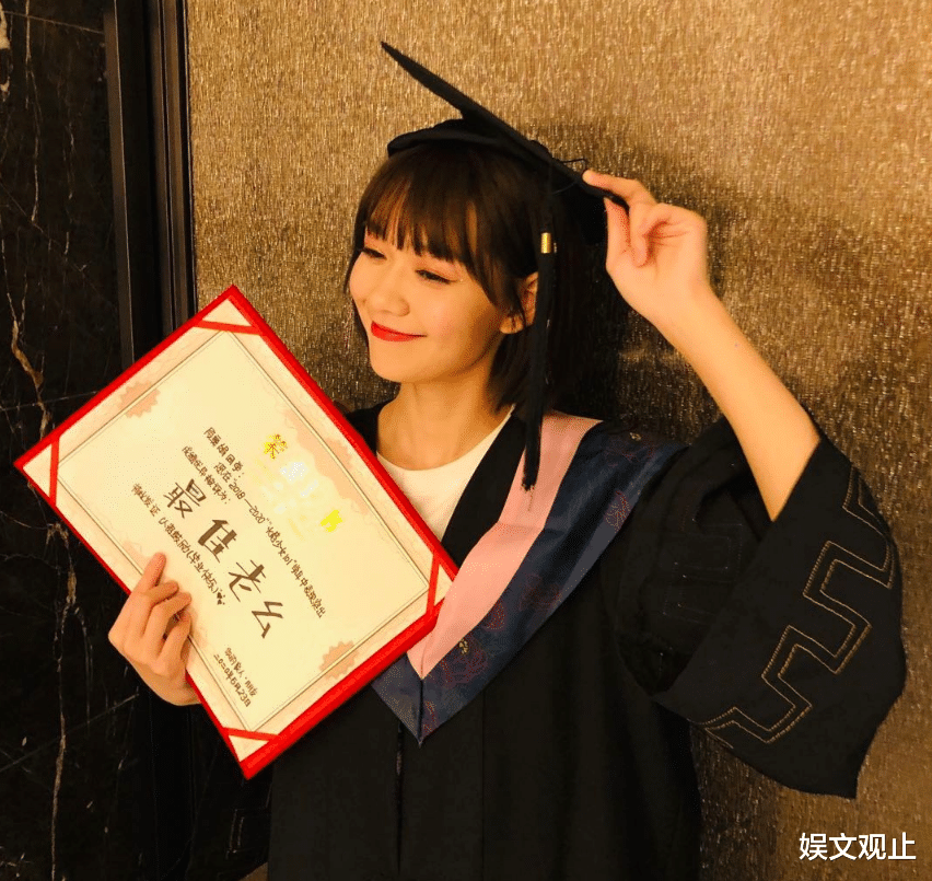 『段奥娟』段奥娟又无缘今年高考，公司不为艺人前程考虑，粉丝好心寒