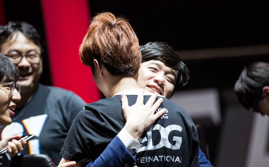 deft|从Deft到戴先生！他身上始终带着三星十子的倔强