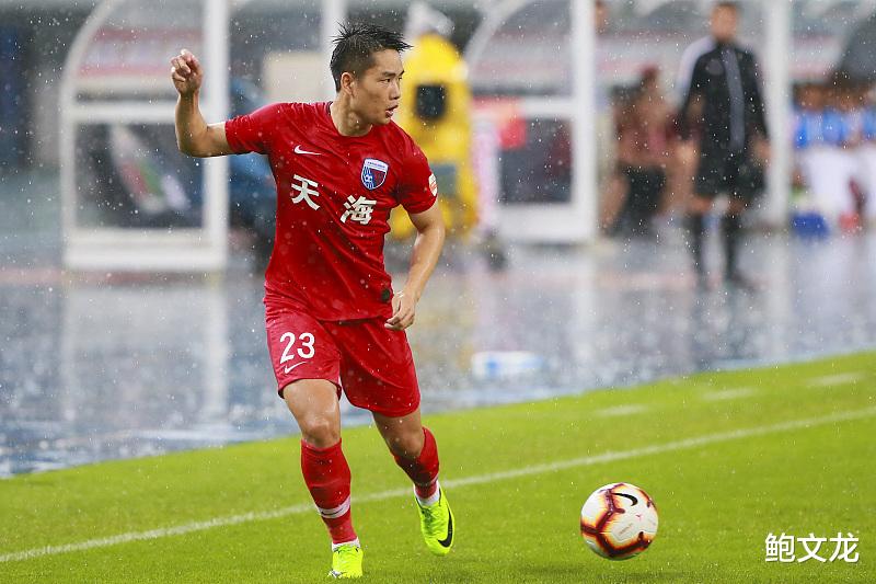 热身赛@泰达热身赛天海三将齐首发 卡帅爱将最接近加盟