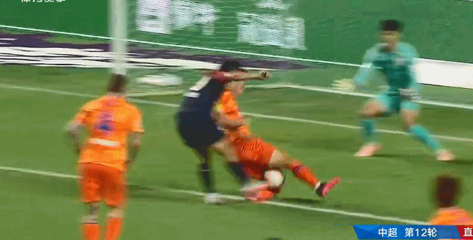 郜林|中超5轮首胜！鲁能2比1双杀深圳，佩莱传射段刘愚进球，郜林点射