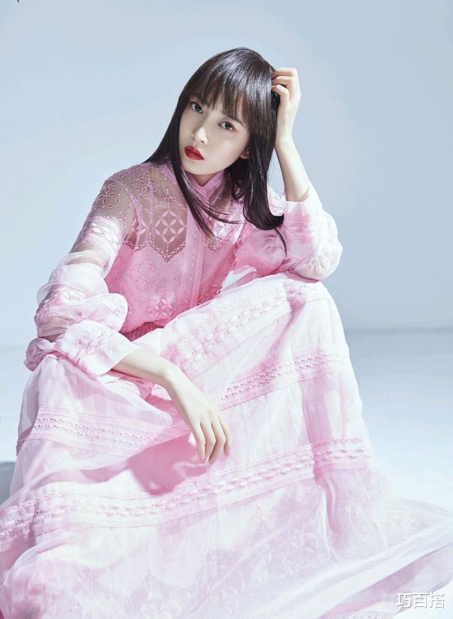 「陈钰琪」陈钰琪换新发型，化身元气美少女，变化太大差点没认出