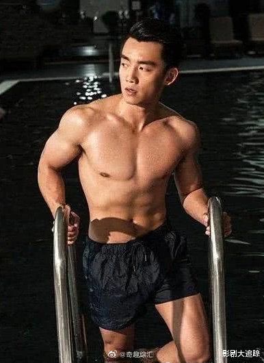 中国好声音|跑男家族集体秀腹肌，杨颖宋雨琦太优秀，看到了邓超：不得不服！