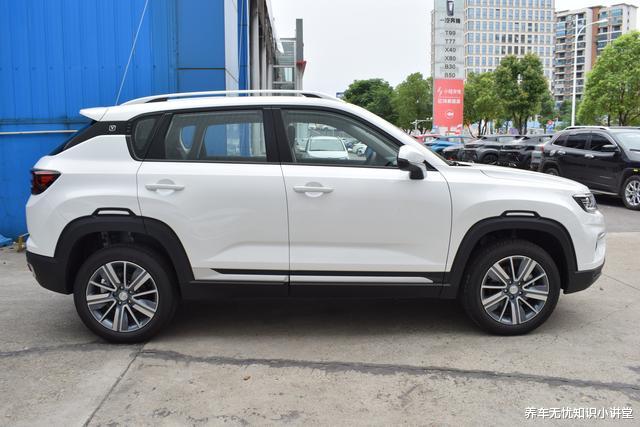 长安汽车|外观年轻、大气，动力表现不错，长安CS35 PLUS怎么样？