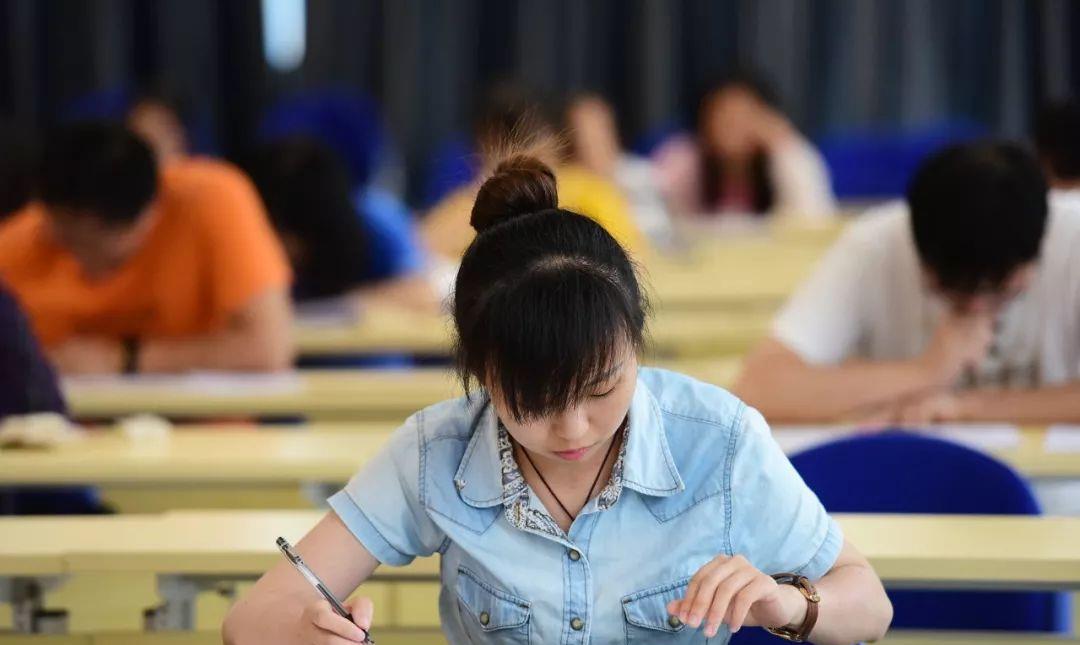 考试■高考答题前30分钟尤为重要,这样做有三大“好处”!关键还得看笔