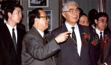 李嘉诚|中国最大财团家族，祖孙3代皆为首富，家族资产远超李嘉诚家族