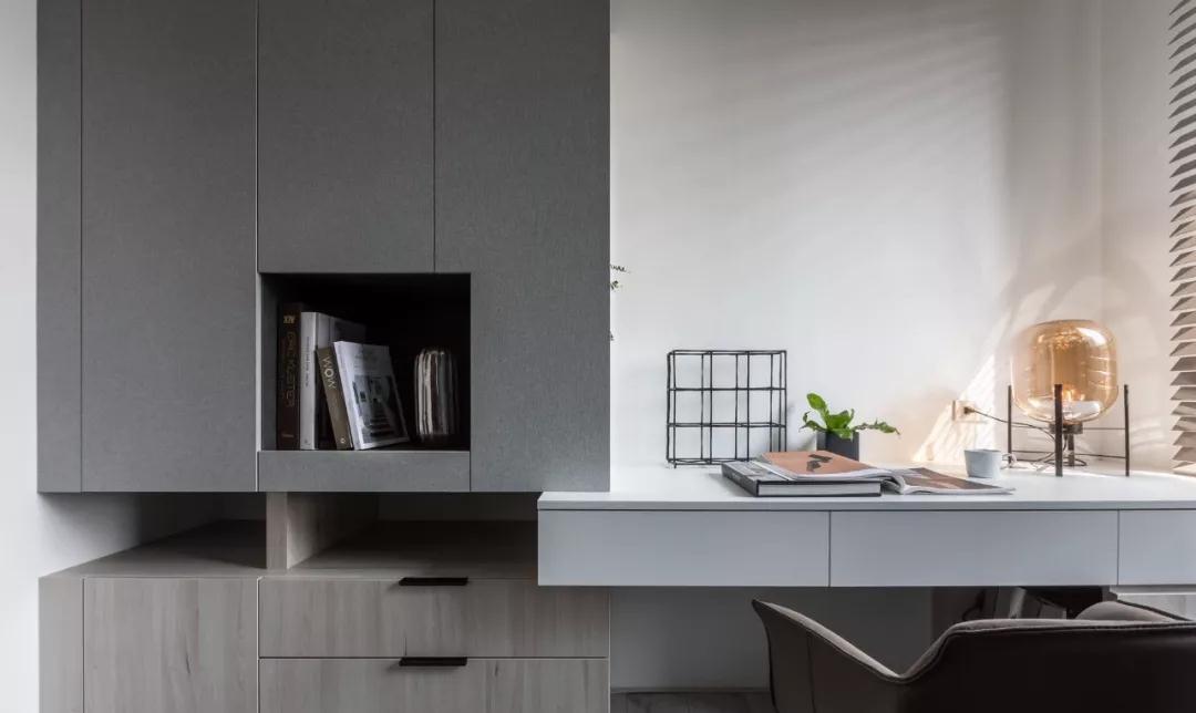 榻榻米|书房怎么可以装修为书房兼客房？4种实用方式带给你更多选择