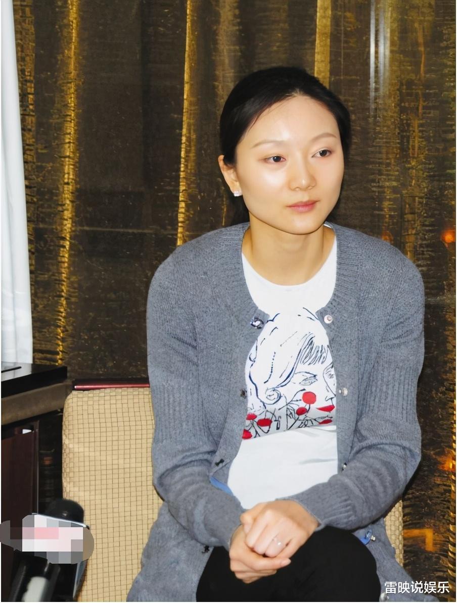 陈婷|被张艺谋“隐藏”10年，恩爱的“遮羞布”下，陈婷的婚姻一片狼藉