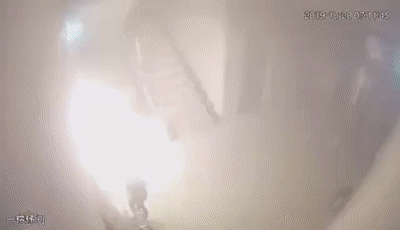 北京消防 楼道停放电动车起火致人死亡，10名乱停车车主和物业被判担责！