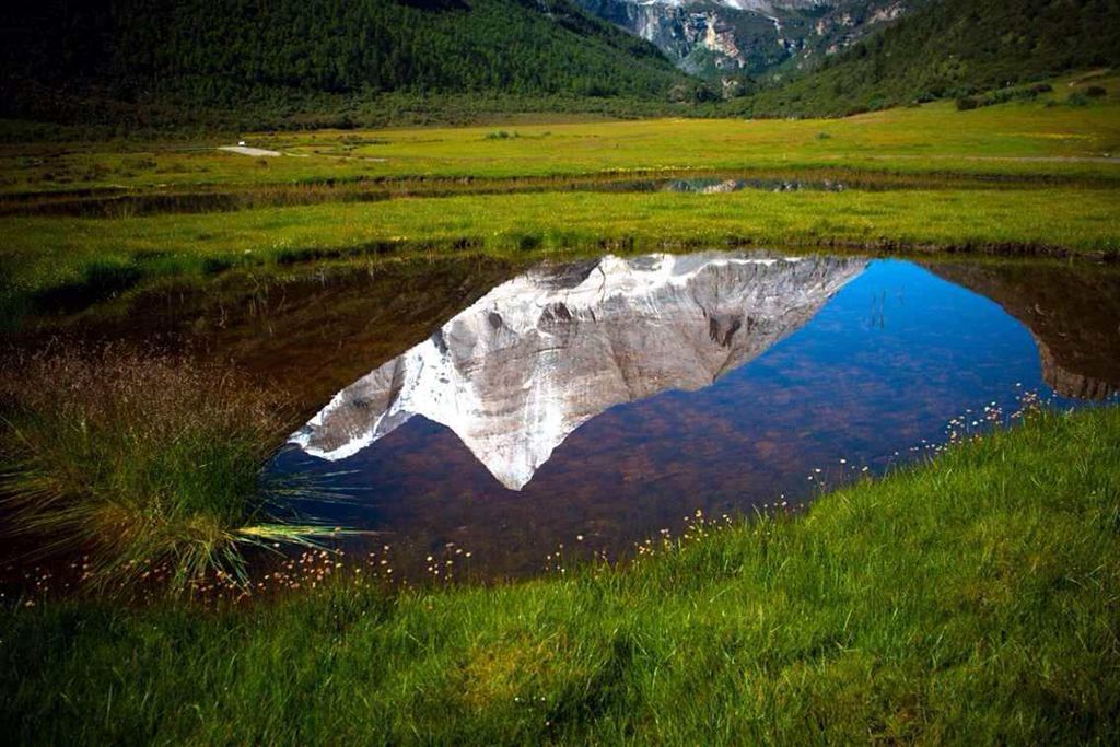 川西|色达天葬台，一个让人直视死亡的地方，感受生与死的震撼