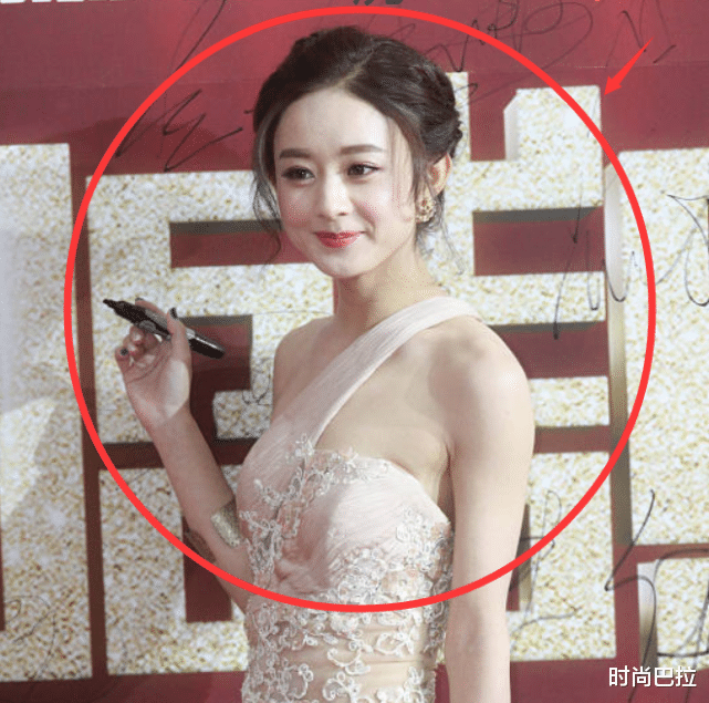 赵丽颖■赵丽颖的身材全靠P?看到无滤镜的生图,我终于相信冯绍峰眼光