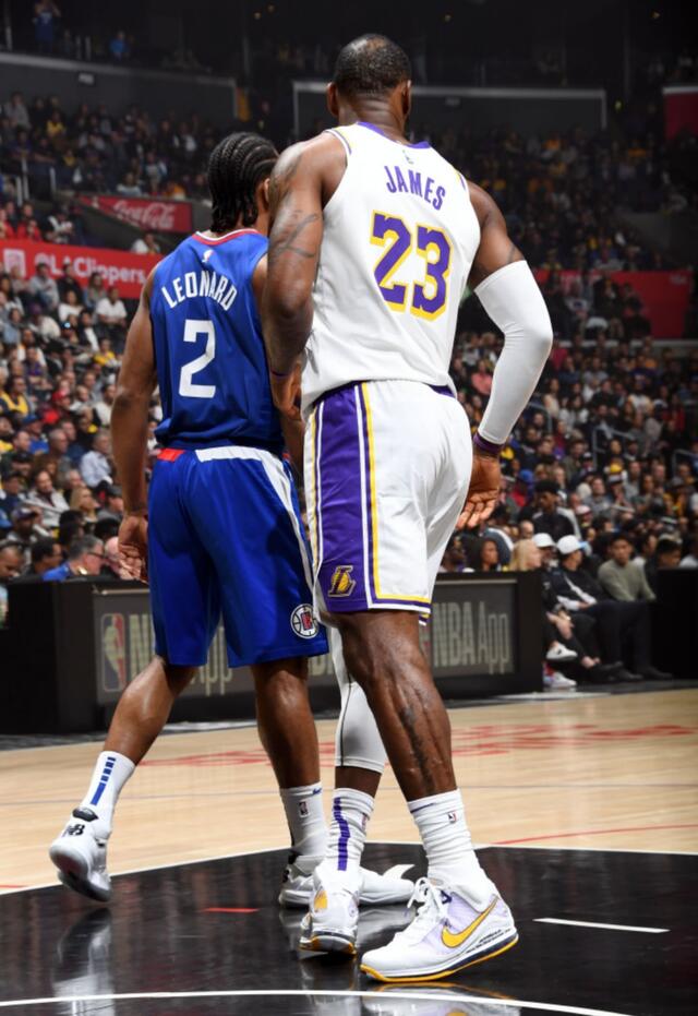 「莱昂纳德」差别太大！就在刚刚，传来小卡和老詹最新消息，根本不在一个级别