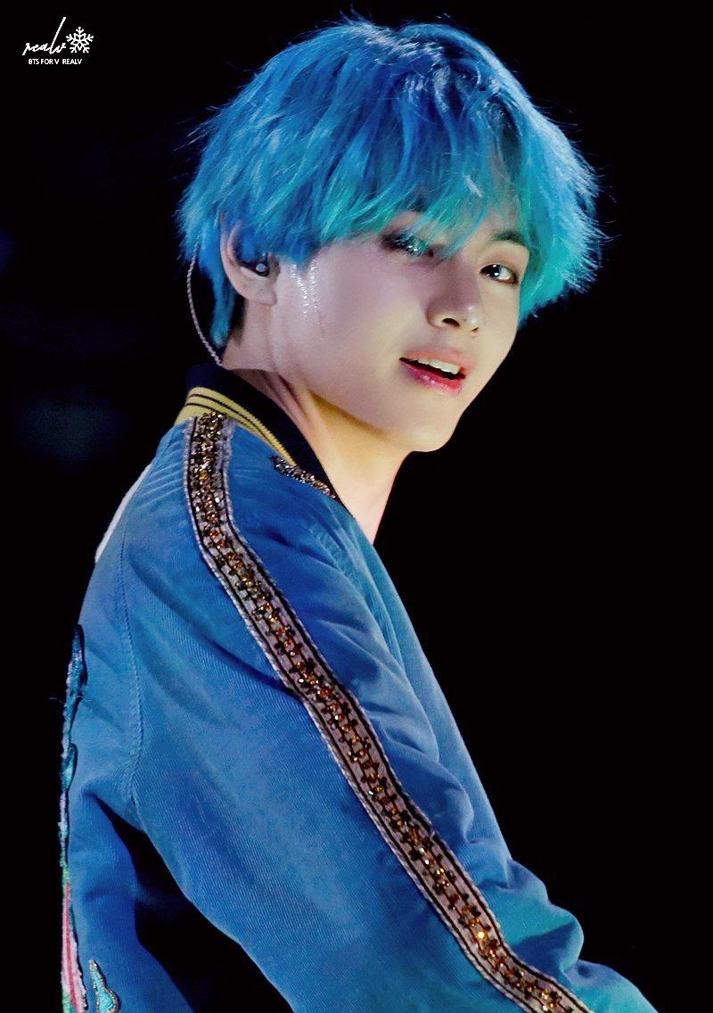 防弹少年团|BTS和TWICE的成名之路相似，现在的韩流乐坛，出道即巅峰成为魔咒