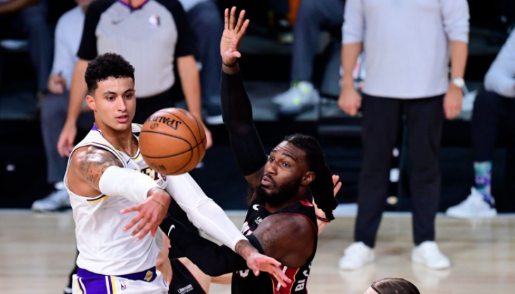 湖人队|25+10+8！詹姆斯迎里程悲，湖人全场遭压制，“第三巨头”6中0，别以为稳了！