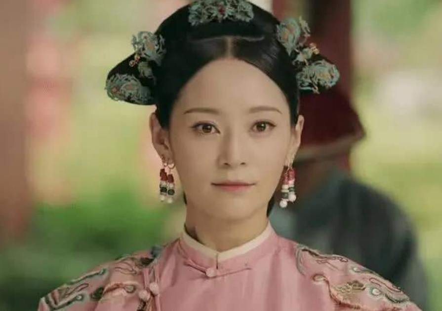 王媛可|因为长得太帅，妻子倒追了五年才得手，婚后两人生活甜蜜