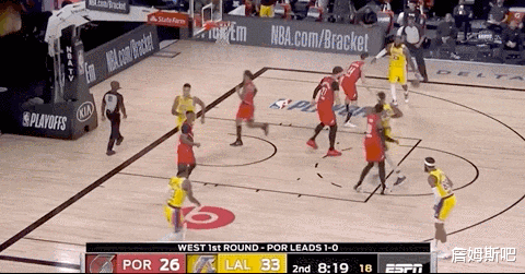 湖人队|詹姆斯仅得10分，怒摔牙套！利拉德手指脱臼，摔掉毛巾！湖人大胜开拓者23分！