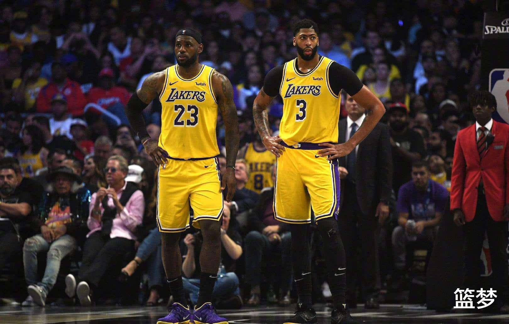 湖人队|2换1，湖人一笔交易敲定，替补得分王加盟湖人，隆指导再见了