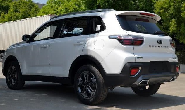 起亚汽车|没让人失望的合资suv，气场胜过H6，油耗6.9l，11.99w