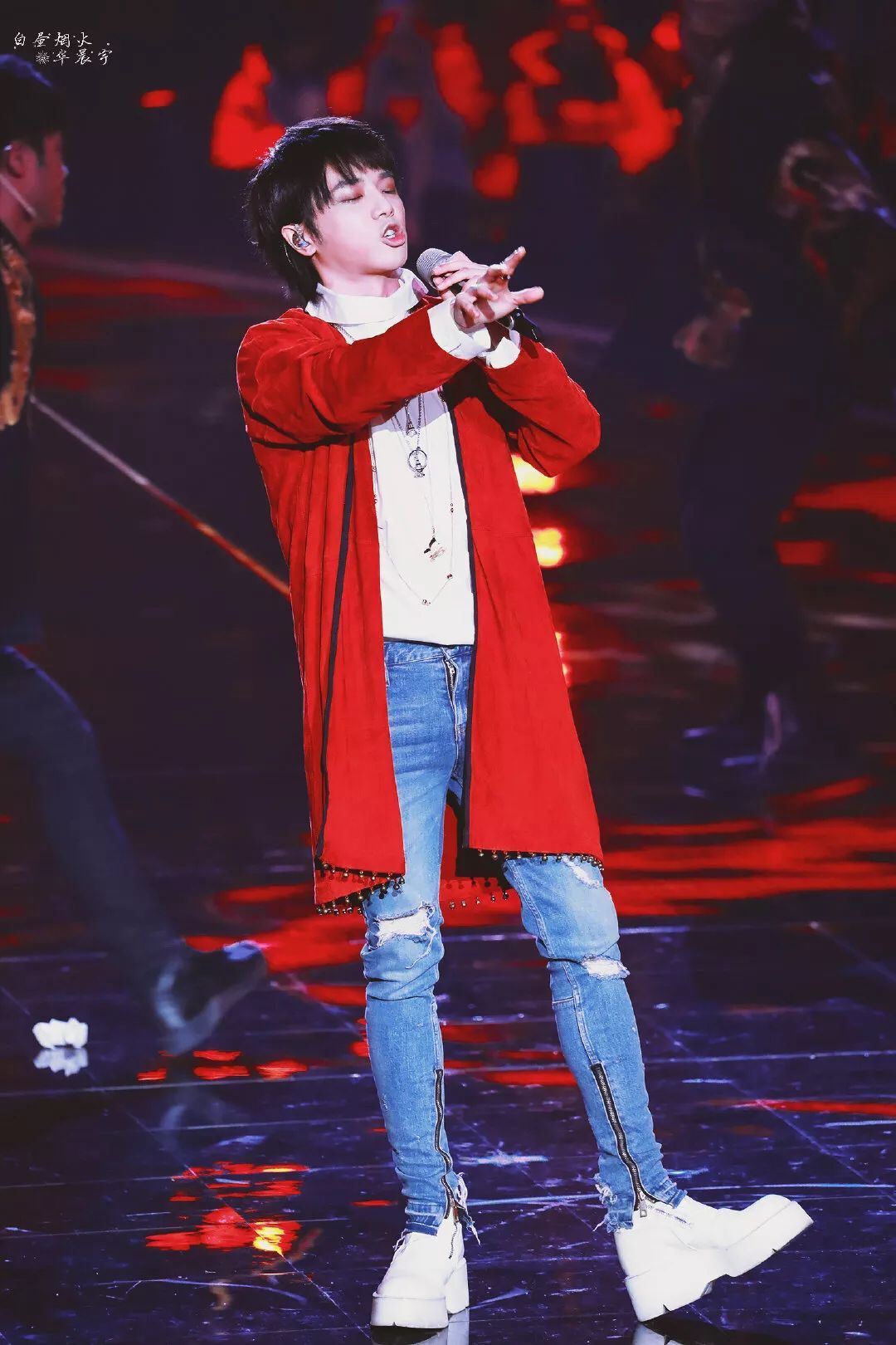 「华晨宇」华晨宇一首(癌)引起轩然大波