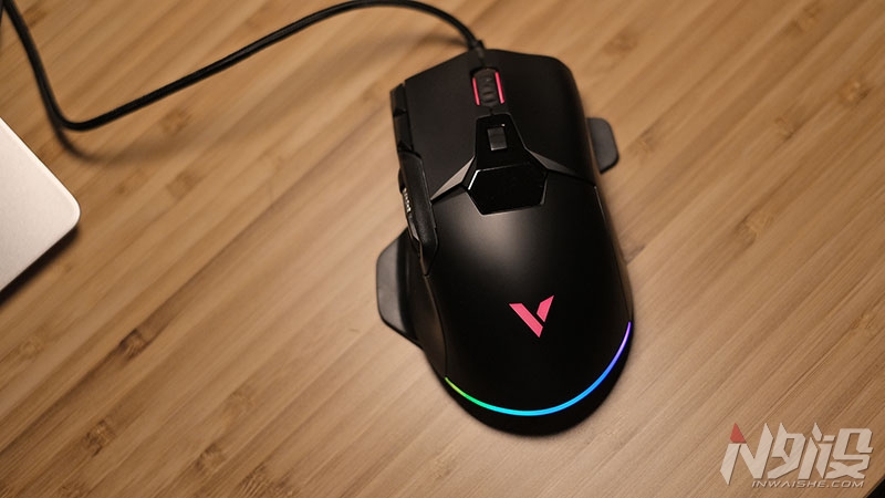 芯片|可变指托模块 雷柏V330游戏鼠标开箱图赏