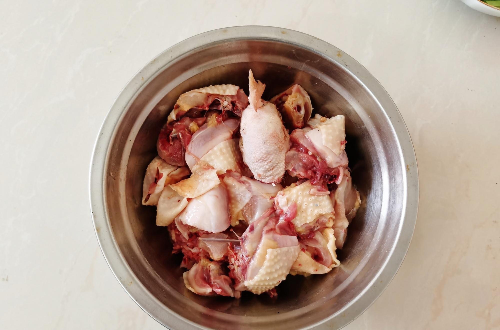 【青椒】6月多给孩子做汤，比牛奶豆浆营养，一周吃3次，雷打不动