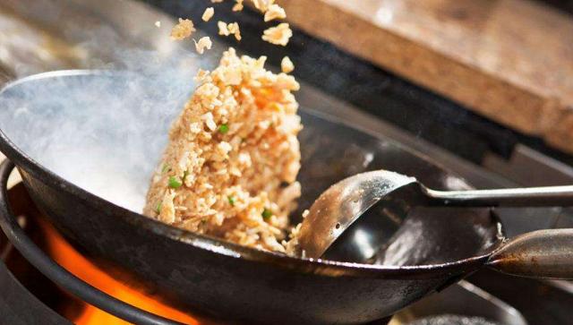 设计师|老外“最害怕”的4道中国菜，难到飙泪，尤其最后1种，想摔锅！