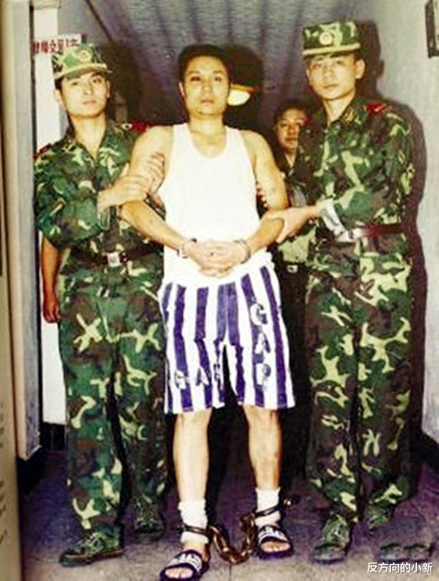 老照片：建国以来的10大悍匪老照片：个个心狠手辣，图2是刘华强的原型