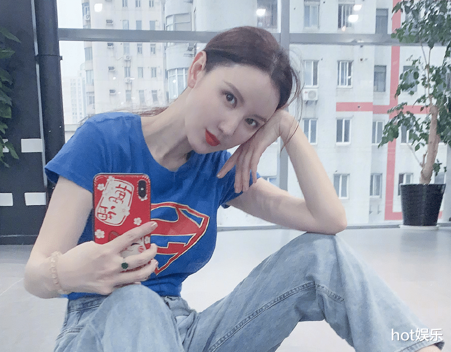 姐姐|《艾瑞巴迪》丁当不适合队长，那谁适合？网友推选出两位姐姐
