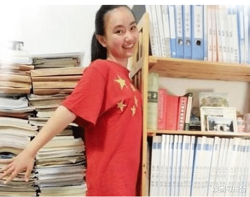 童星|首位考上清华的童星，7岁出道11岁走红，近照曝光颜值超惊艳