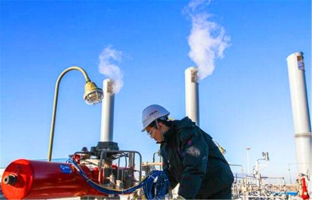 [石油]一国藏36亿桶石油，42万亿立方天然气，骗中国投150亿后立马翻脸