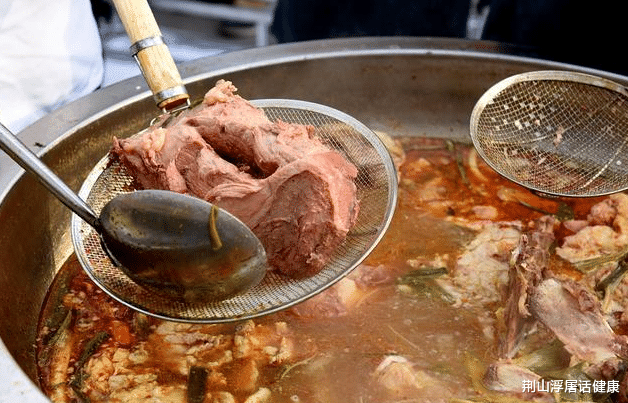 尿酸|42岁男子尿酸高达900，出现肾衰竭，只因贪吃了这种“补品”