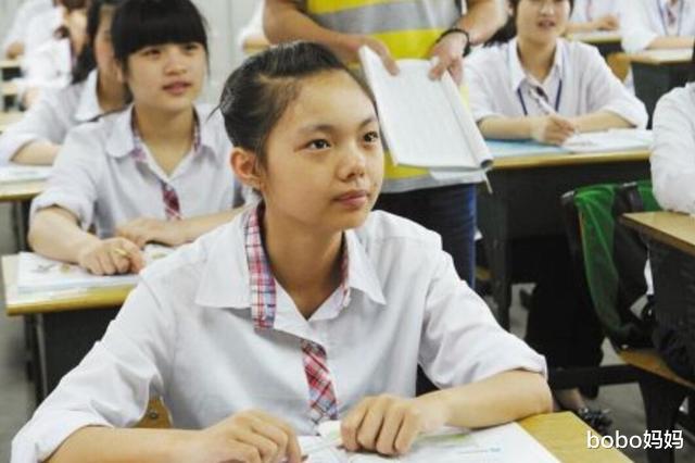 大学|大学毕业后才明白，原来文科和理科差距这么大，后悔知道晚了