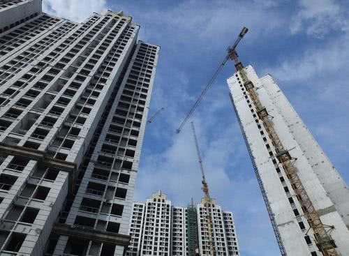 买不起房怪你“太穷”？这些歪理让人难以接受，年轻人太难了