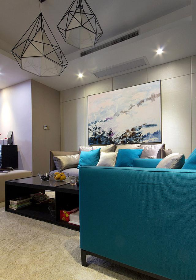 「」头次见卧室衣柜还能这样装，效果真心赞！朋友追着问我家具在哪买