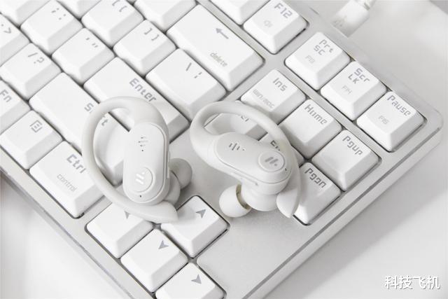 耳机|环绕重低音运动加特，突破系统障碍，DOSS T63运动耳机