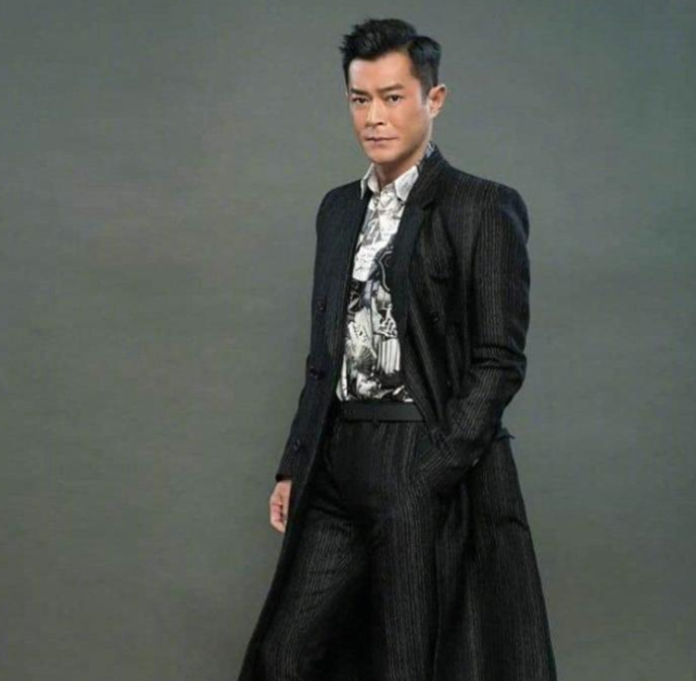 古天乐:曾为TVB红人,搭档刘德华走红, 现是古天乐旗下的一名“猛将”