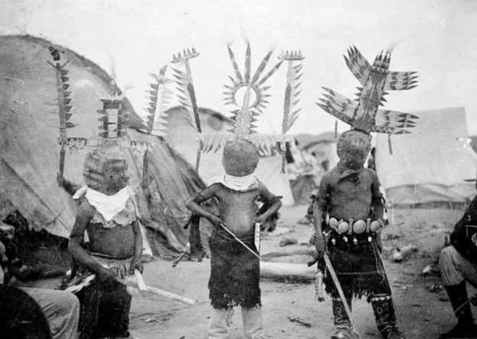 |生活在地下的蚁人族早已经知晓世界文明的更替