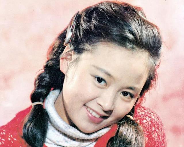 【张瑜】80年代女星”张瑜：离婚后单身30年，今63岁无儿无女，深感后悔