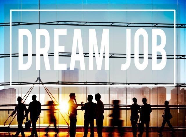 国企|烟草再出公告，应往届可报，待遇胜过公务员，入职就是正式工