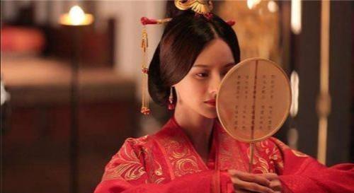 甄嬛传▲这部剧播出三年热度不减，阵容实力令人啧舌，堪称男版《甄嬛传》