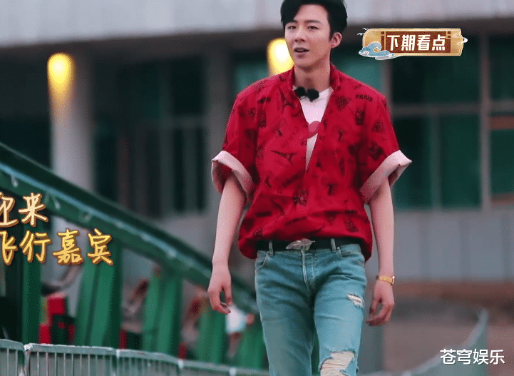 赵丽颖|《中餐厅》下期必追!赵丽颖当店长要崩溃,新飞行嘉宾让人犯花痴