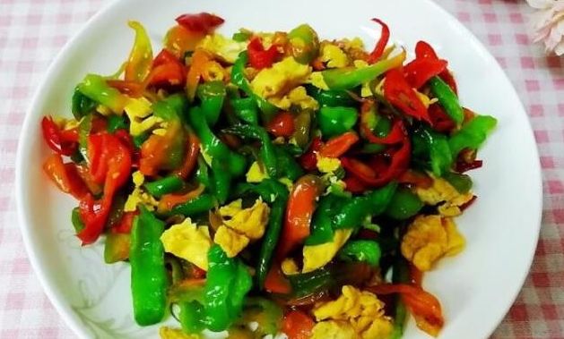 「腐竹」吃饭就要吃的营养均衡，推荐几道家常菜，学会露一手吧！