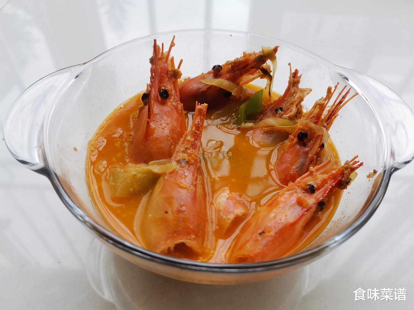 食材|为什么有些人吃虾去虾头,有些人吃虾不去虾头?虾头到底能吃吗?