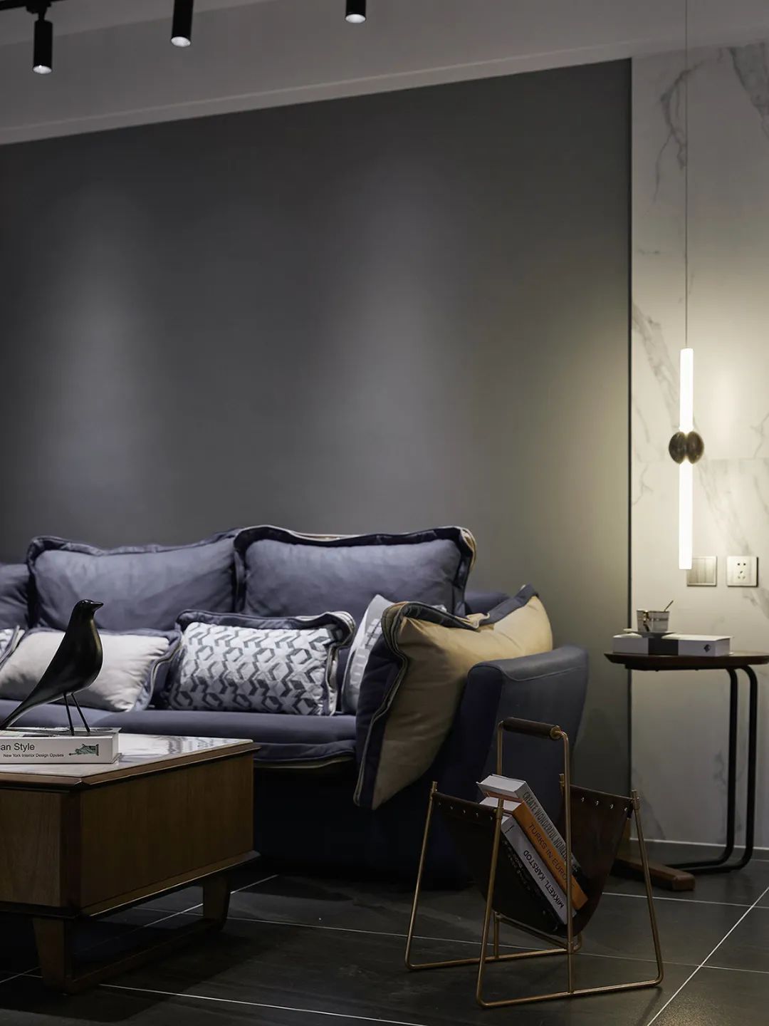 @120㎡现代简约，昏暗的高级灰，年轻舒适的居家感