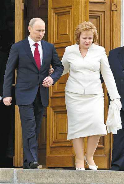 『普京』普京谈离婚原因，一席话惹人泪崩，妻子：分开了你依旧在我心上