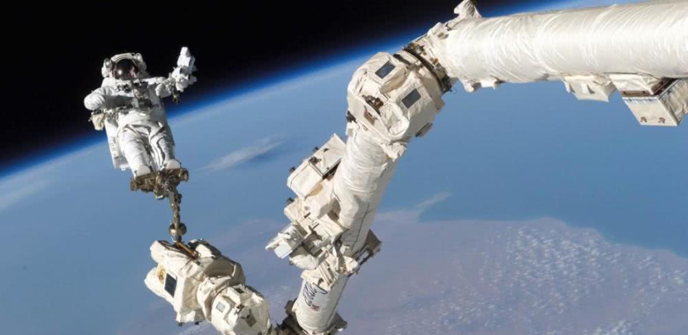 「宇航员」1984年，多名宇航员称在太空看到“天使”，细节令人头皮发麻