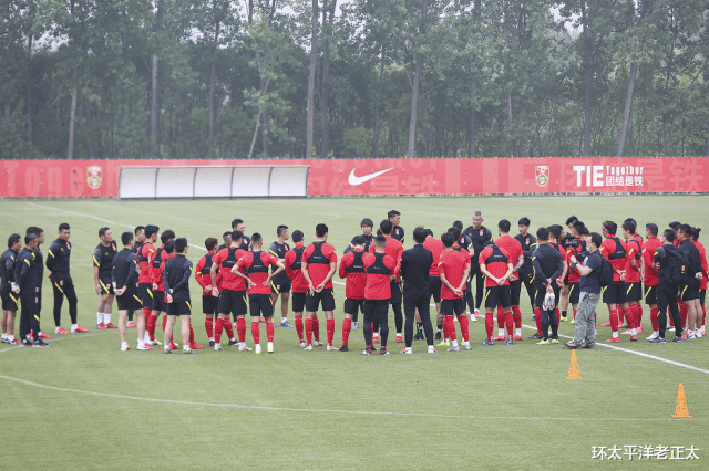 #国足#国足4-1狂胜根本原因揭晓！上港球员赛后说了真话，李铁真用心了